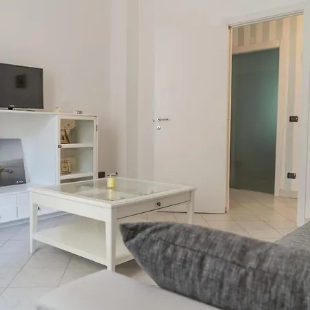 Apartman Maison M, Terre Marine